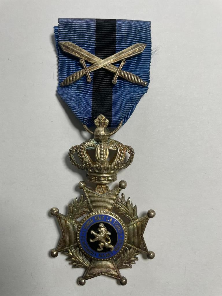 Lot 9 : Médaille, Collections, Objets militaires | Général, Enlèvement ou Envoi