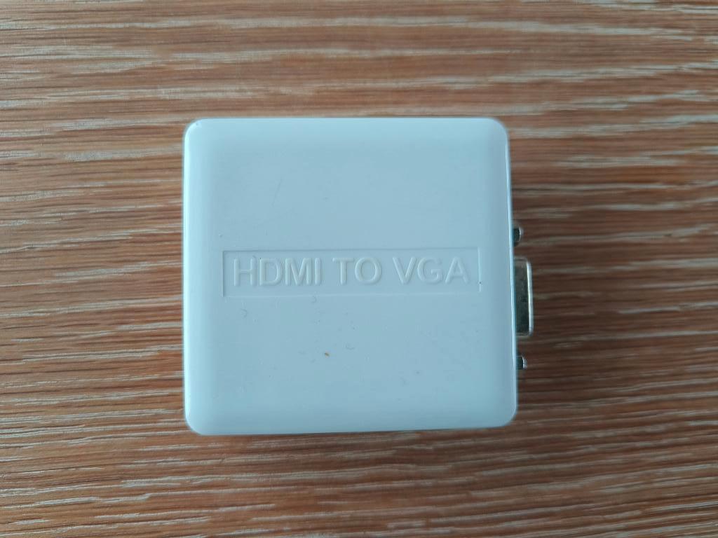 VGA naar HDMI adapter, Computers en Software, Ophalen of Verzenden, Zo goed als nieuw
