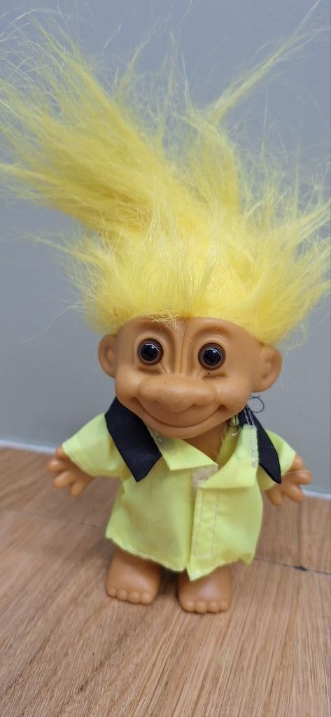 Trol Russ fluo geel, Ophalen of Verzenden, Gebruikt