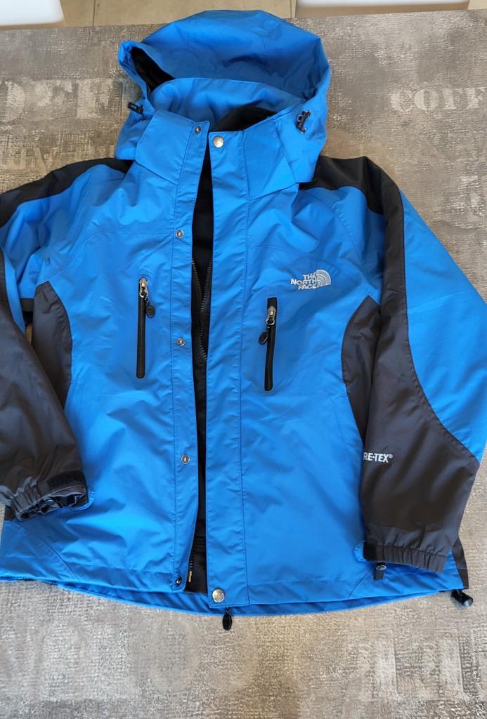Veste S neuve The North Face  (Gore Tex) femme ou ado., Enlèvement ou Envoi, Neuf, Vêtements