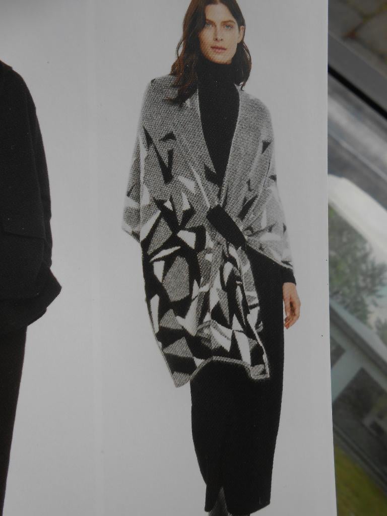 Sarah Pacini, Sarah Pacini, Ophalen of Verzenden, Nieuw, Grijs