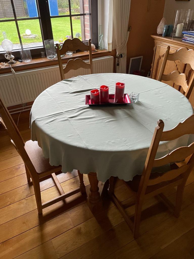 Salle à manger en chêne massif, Enlèvement, Comme neuf, 4 à 6 chaises
