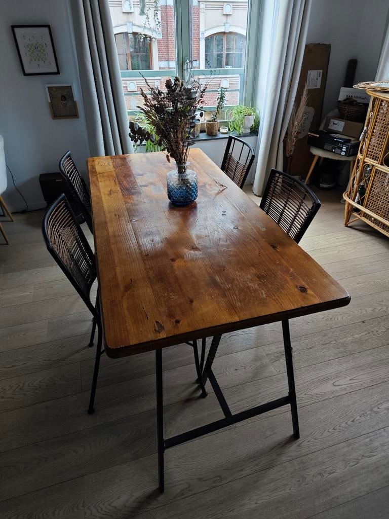 Massief houten eettafel + 4 stoelen, Ophalen