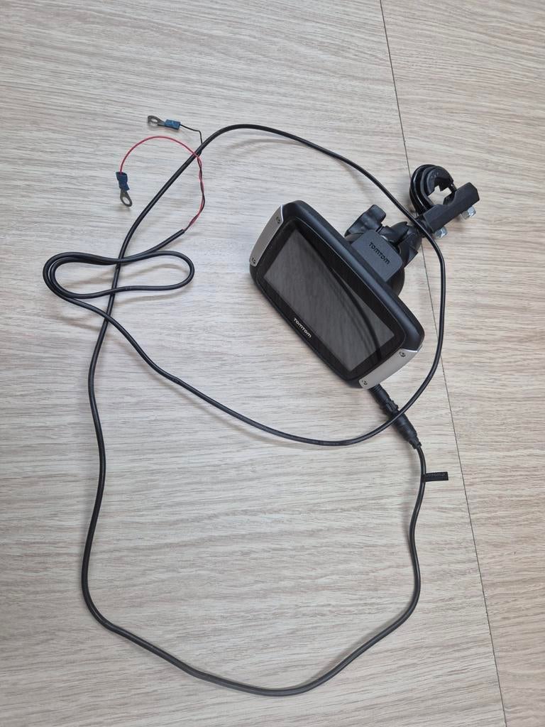 Tom Tom Rider 40, Ophalen