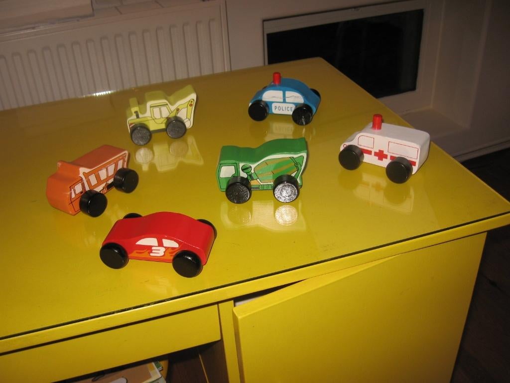 Set de véhicules en bois, Enlèvement ou Envoi, Neuf, Jouet à Rouler ou à Bascule