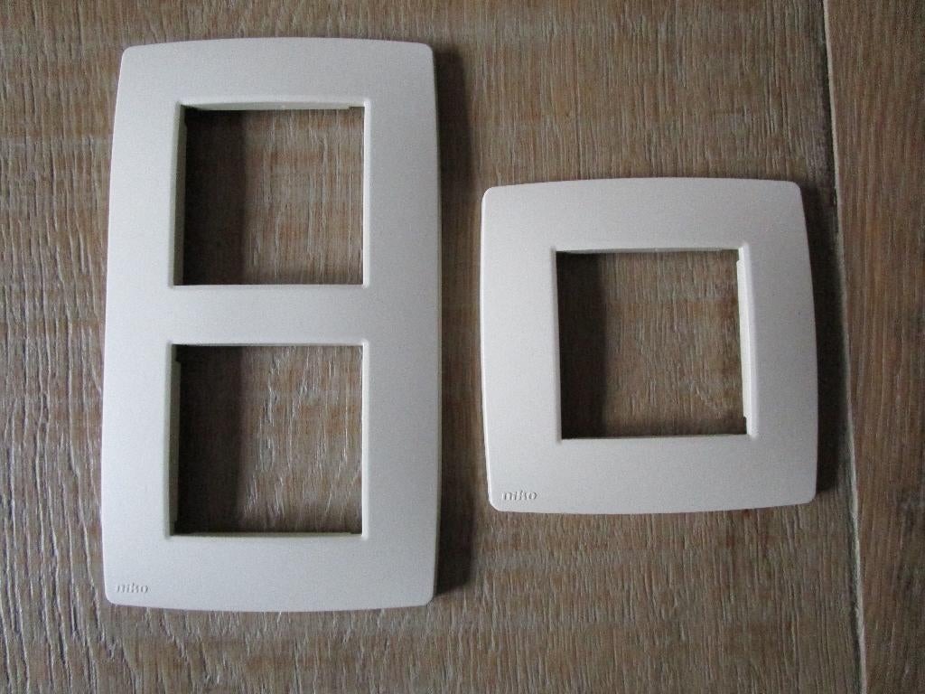 Niko nieuw en oud elektriciteit, Doe-het-zelf en Bouw, Elektriciteit en Kabels, Zo goed als nieuw, Overige typen, Ophalen of Verzenden