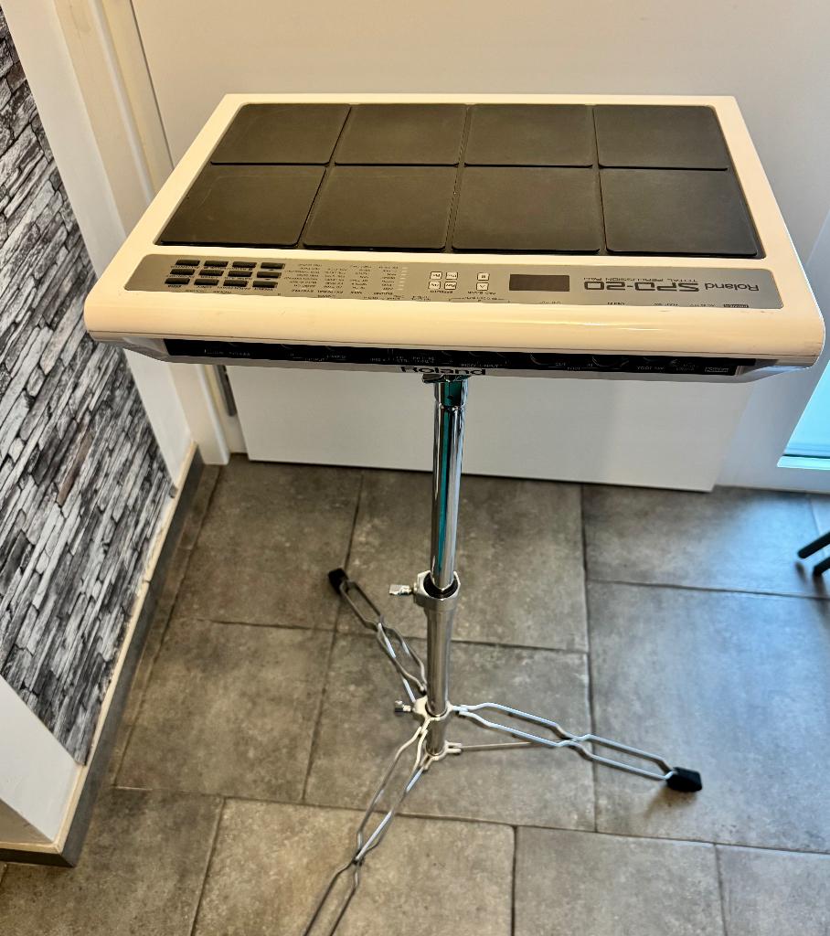 Roland SPD20, Enlèvement, Utilisé, Roland