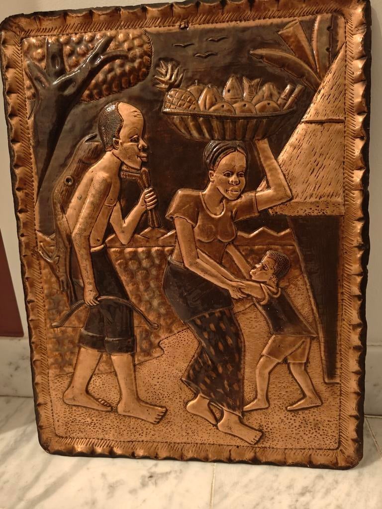 plaque en relief en cuivre frappée à la main - Afrique - Con, Enlèvement
