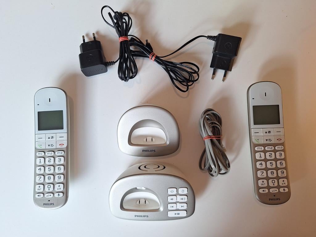 Telefoon Philips XL495 Grote Toetsen+antwoordapparaat, Telecommunicatie, Vaste telefoons | Handsets en Draadloos, Gebruikt, 2 handsets