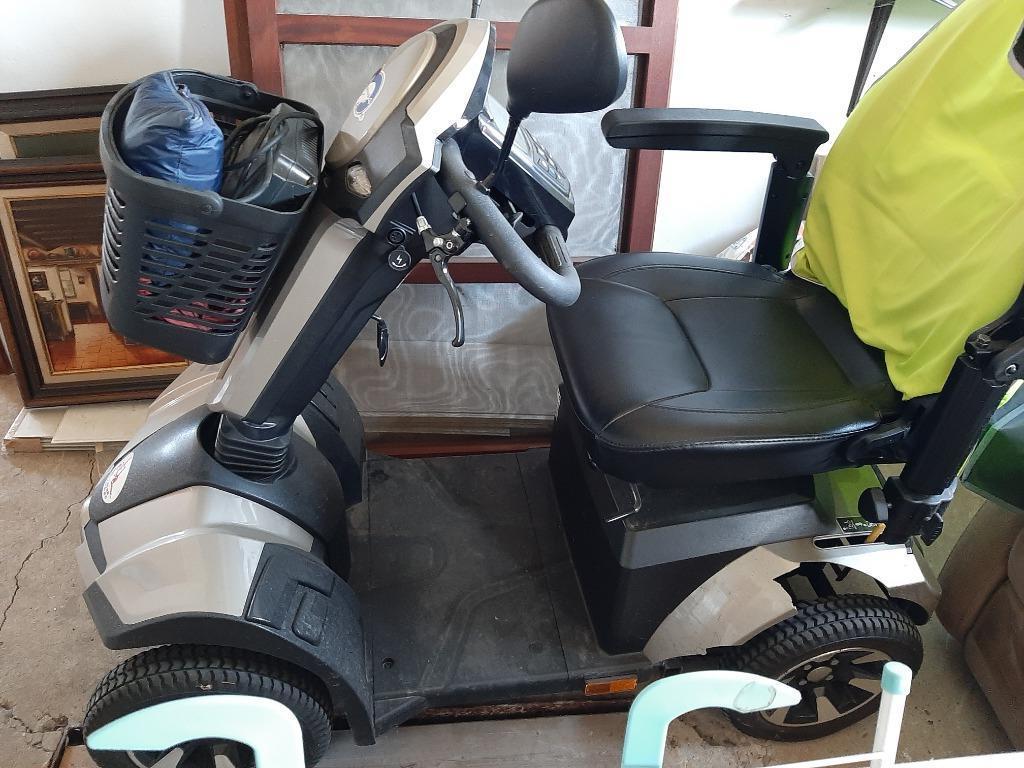 scootmobiel, Ophalen, Gebruikt, 16 km/u of meer, 46 km of meer