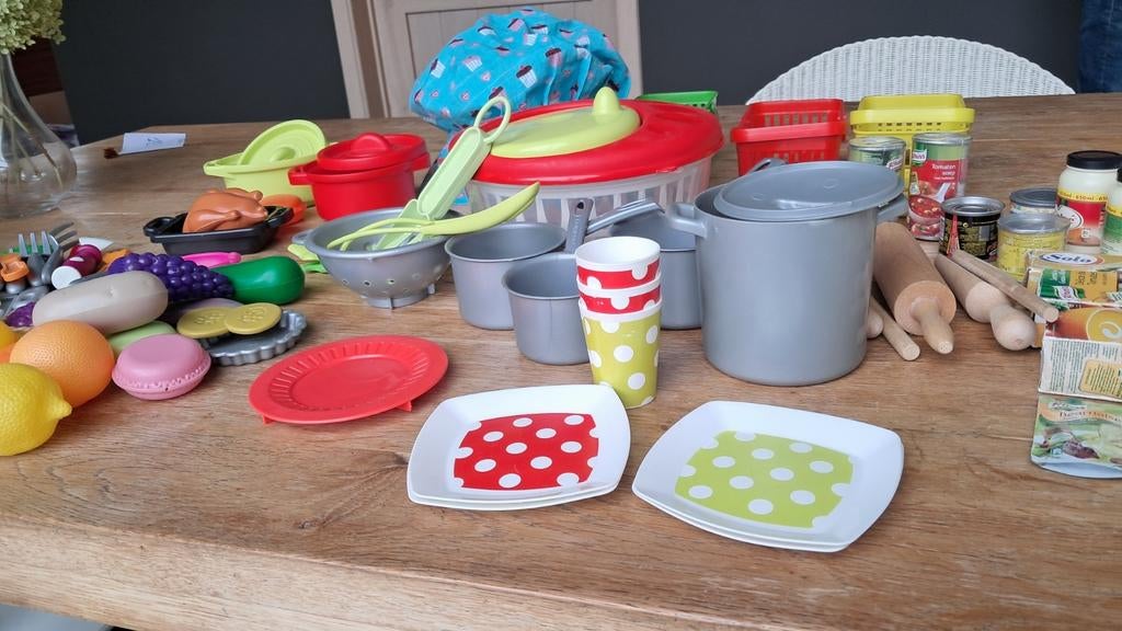 Grote set speelgoed eten, potten en pannen, Kinderen en Baby's, Ophalen of Verzenden, Zo goed als nieuw