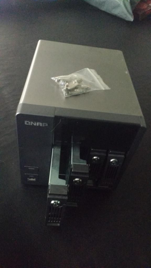 QNAP TS-410, Computers en Software, Ophalen, Gebruikt