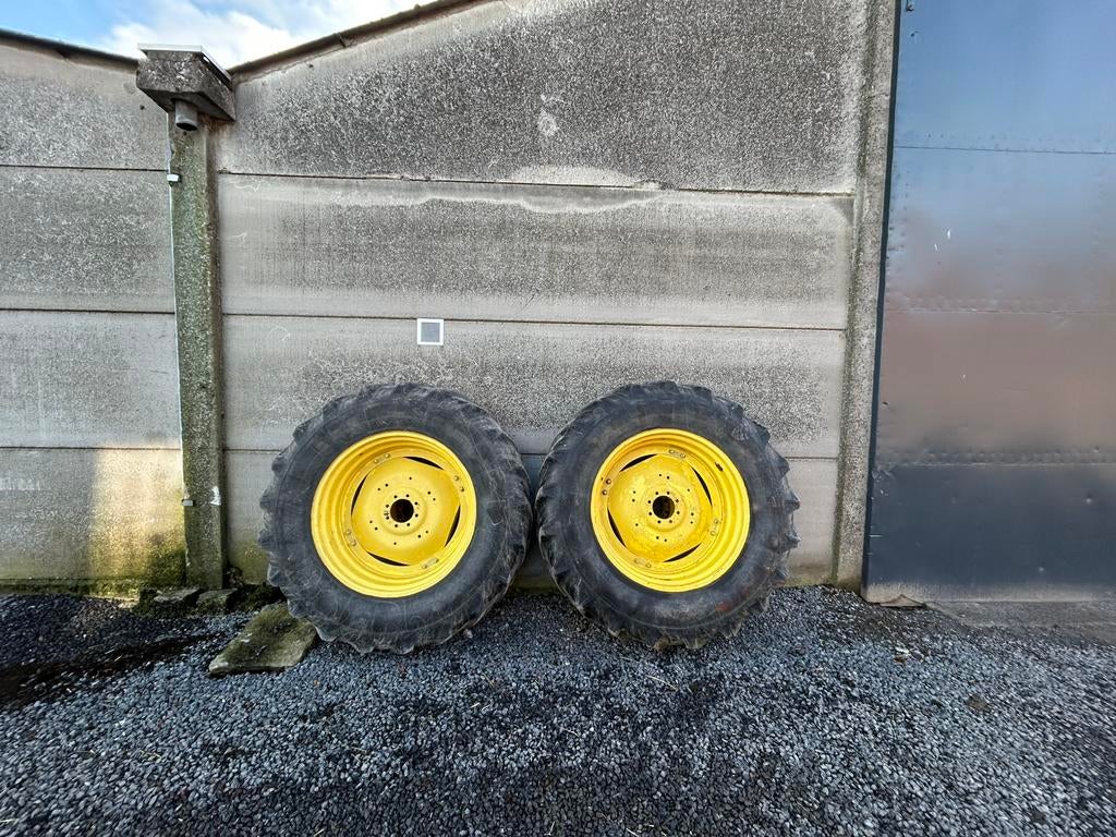 Roue 18.4R38 jante John Deere