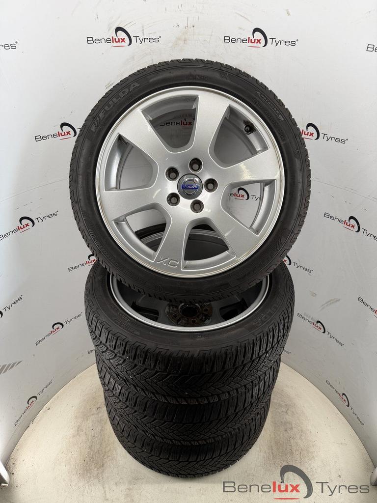 winter Volvo C30 C40 C70 S40 S60 S80 S90 V40 V50 V60 V70 V90, Auto-onderdelen, Banden en Velgen, Banden en Velgen, Winterbanden