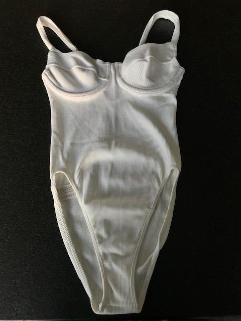 WOLFORD écru badpak met dikke voering: S, Overige kleuren, Badpak, Ophalen of Verzenden, Zo goed als nieuw