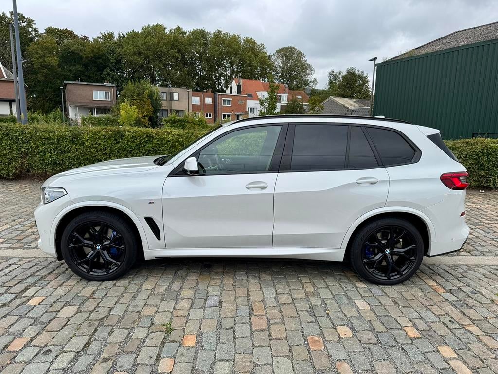 Bmw x5 3.0d Xdrive 1r Main 97.000 km uitrustingslogboek, Auto's, BMW, Automaat, Bedrijf, Vierwielaandrijving, 3000 cc