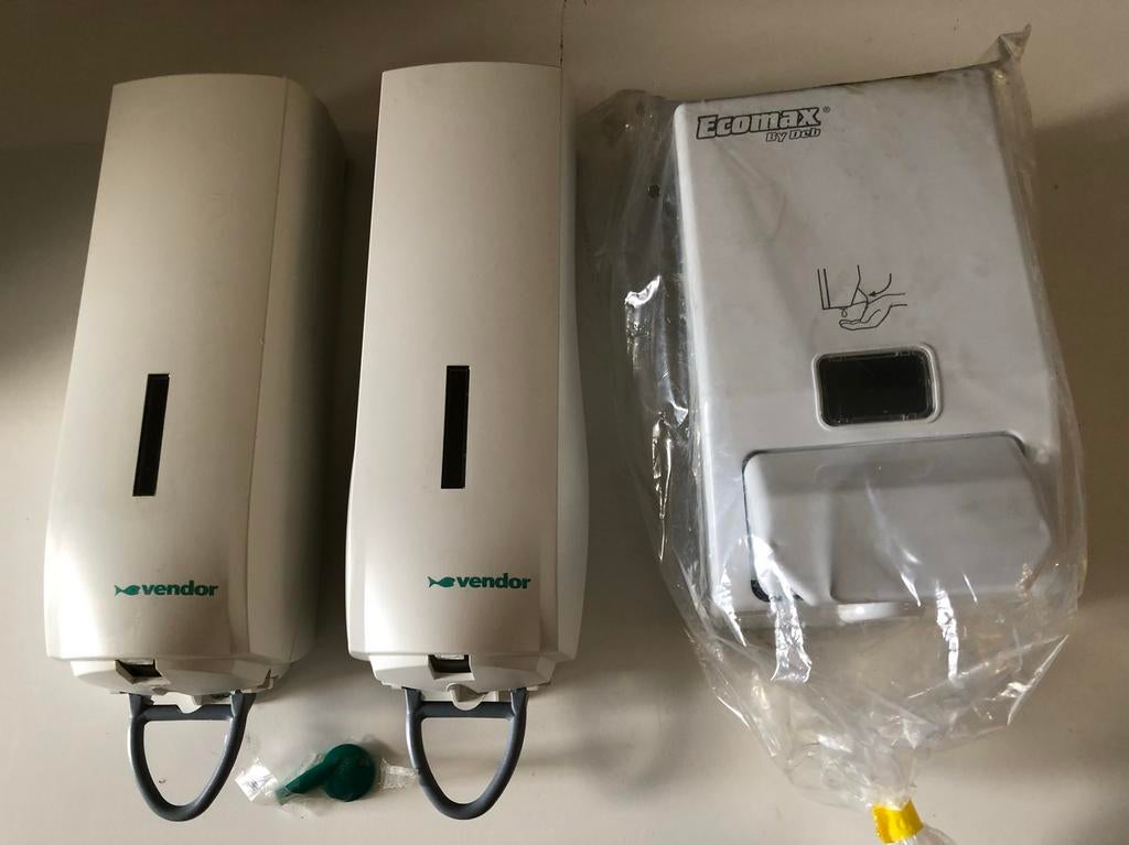 Distributeur de savon VENDOR / ECOMAX : 10 €/pièce, Enlèvement ou Envoi