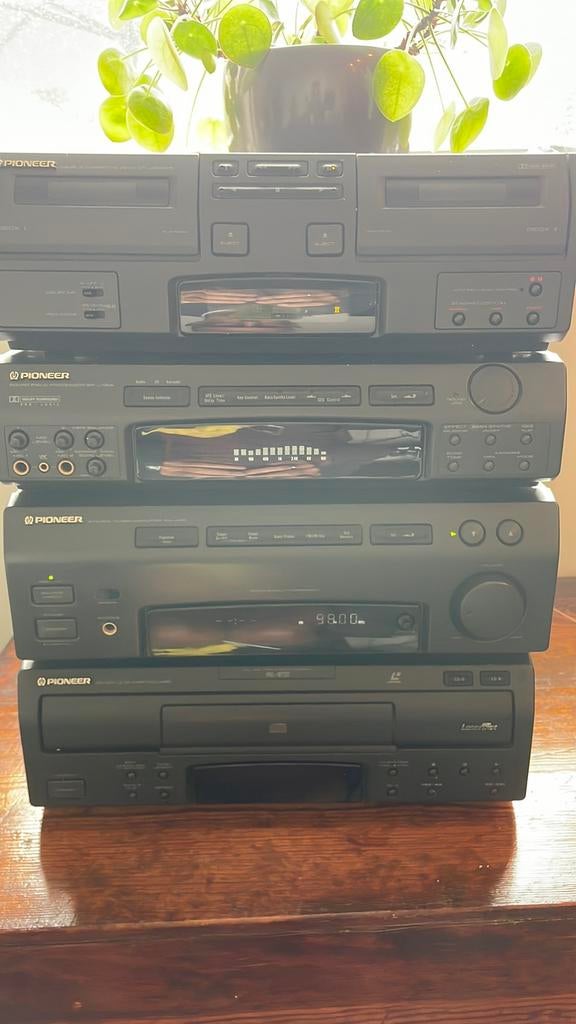 Hifi muziek installatie, Ophalen, Zo goed als nieuw