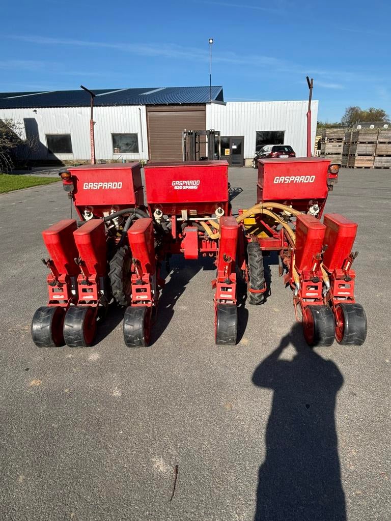 Mais zaaimachine 6 rijer, Zakelijke goederen, Landbouw | Werktuigen, Zaaien, Planten of Poten, Ophalen