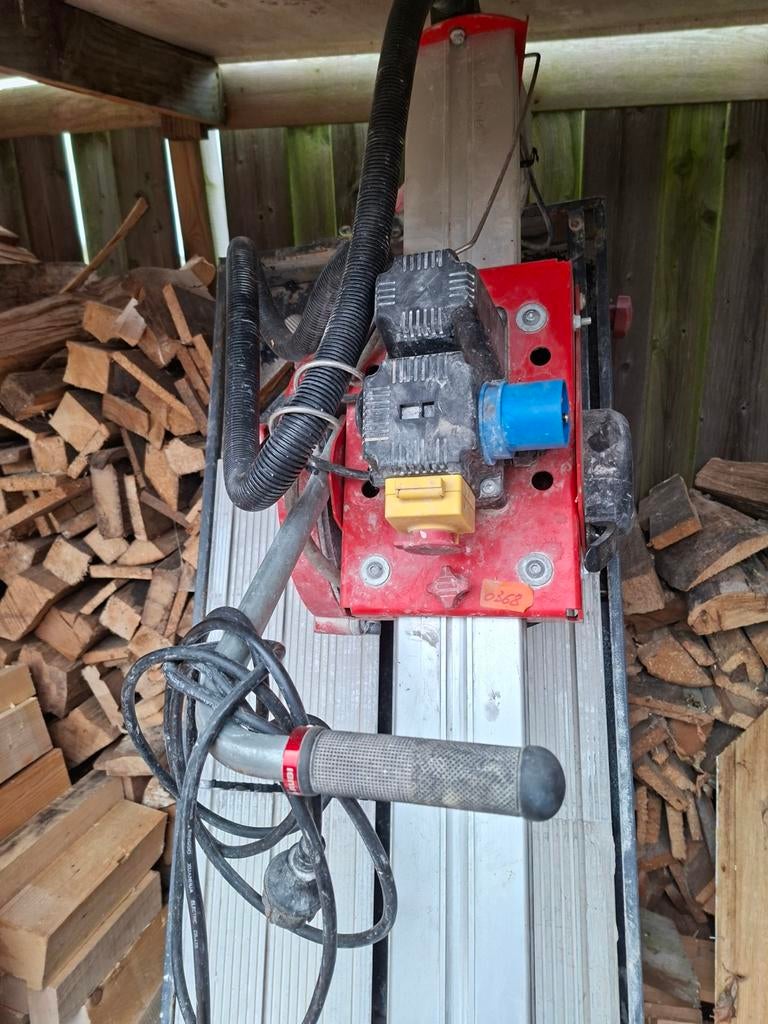 Rubi tegelsnijder, Doe-het-zelf en Bouw, Tegels, Ophalen