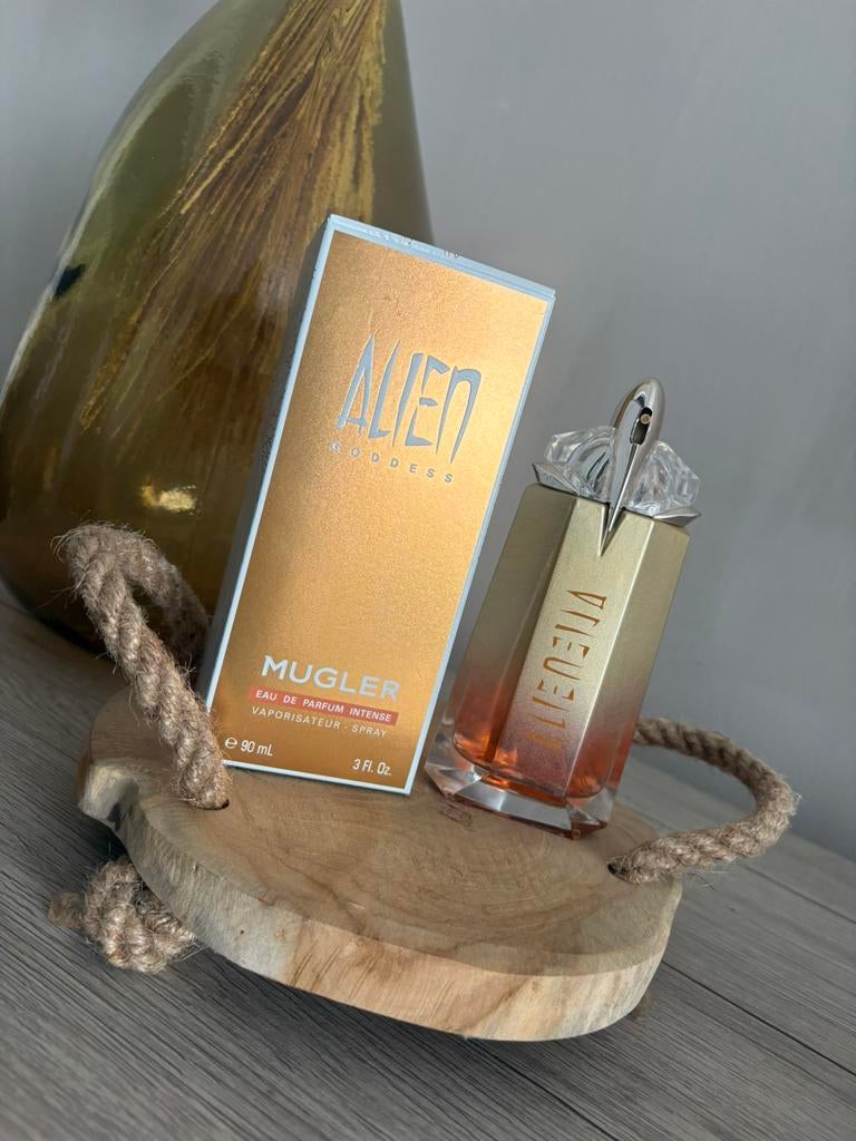 Alien Goddess, Enlèvement ou Envoi, Comme neuf