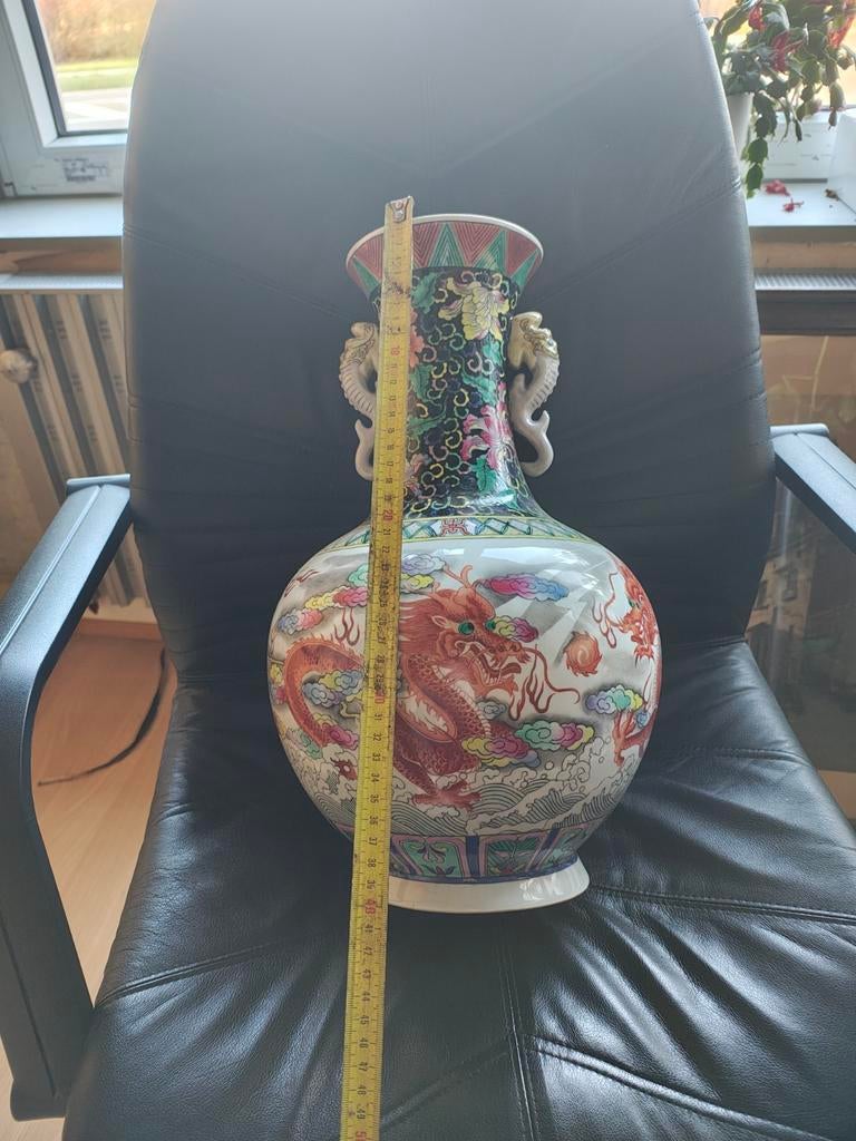 2 aziatische hand geschilderd vazen, Enlèvement