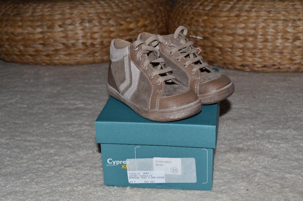 Chaussures enfant Cypres Zitoni 23, Garçon ou Fille, Comme neuf, Enlèvement, Chaussures