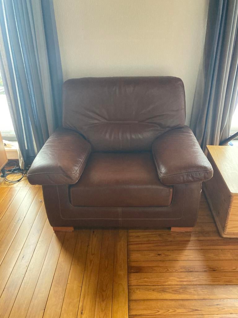 Lederen eenzit in zeer goede staat!, Huis en Inrichting, Fauteuils, Ophalen, Zo goed als nieuw