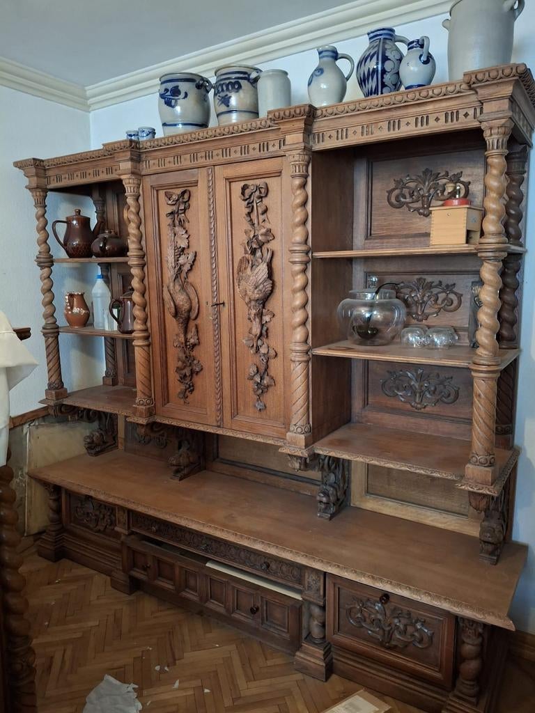 Oude kast, Antiek en Kunst, Ophalen