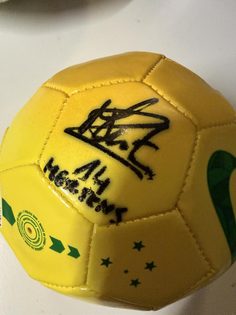 Bal getekend door Dries Mertens, Sport en Fitness, Voetbal, Ophalen of Verzenden, Zo goed als nieuw, Bal