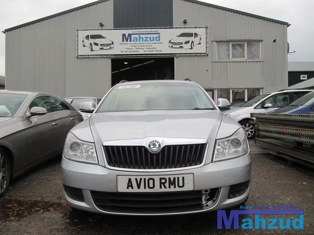 SKODA OCTAVIA 2 1.6 TDI VERSNELLINGSBAK LHW AUTOMAATBAK, Autos : Pièces & Accessoires, Transmission & Accessoires, Skoda, Utilisé