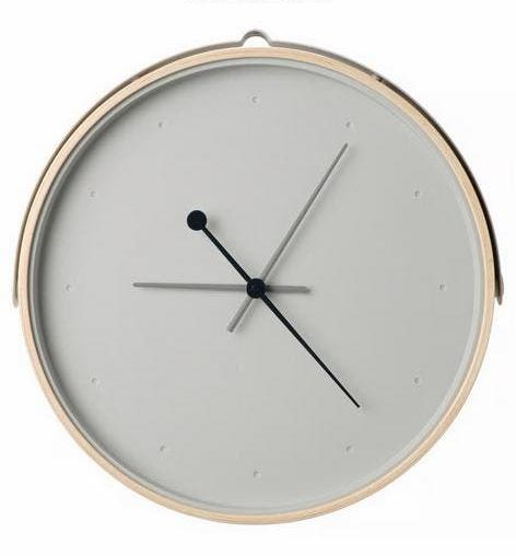 Prachtige nieuwe wandklok lichtgrijs metalen frame nieuw, Huis en Inrichting, Ophalen, Zo goed als nieuw, Wandklok