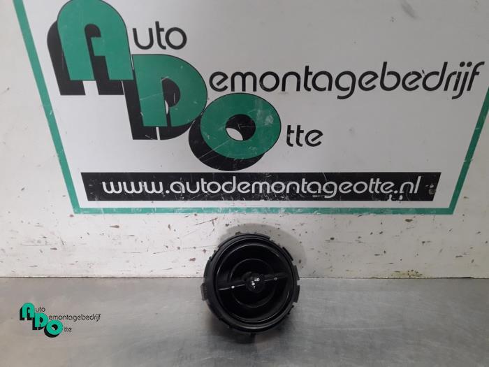 Grille aération tableau de bord d'un Mini Cooper, Autos : Pièces & Accessoires, Tableau de bord & Interrupteurs, Mini, Utilisé