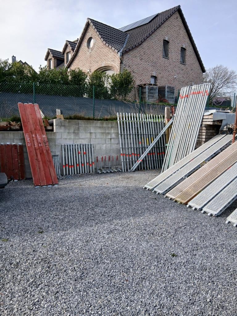 Échafaudage LAYHER ALLROUND PERFECTY multidirectionnels., Enlèvement