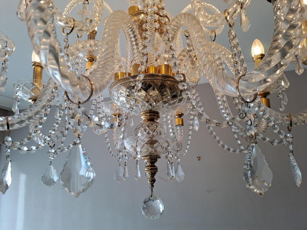 Kristallen luster, Ophalen