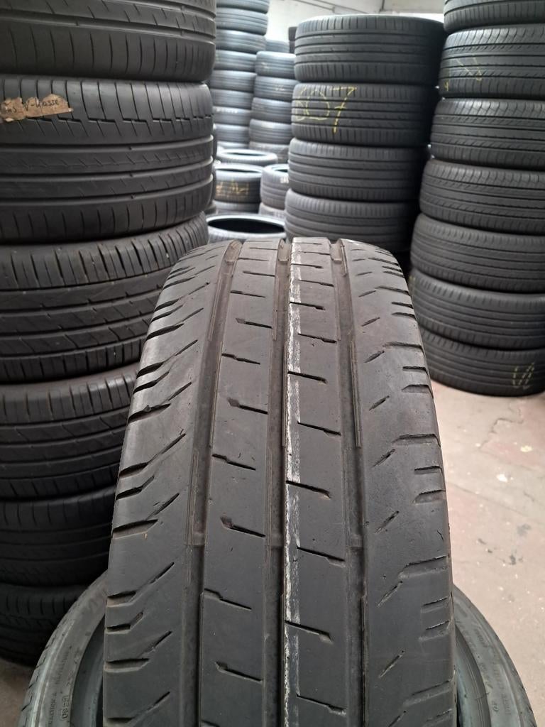 23565r16C 235 65 r16C 235/65/16C Continental avec montage, Enlèvement ou Envoi