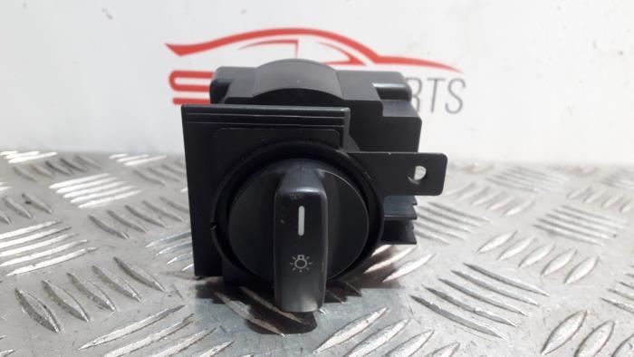 Licht Schakelaar van een Mercedes B-Klasse, Gebruikt, -, Ophalen of Verzenden, -