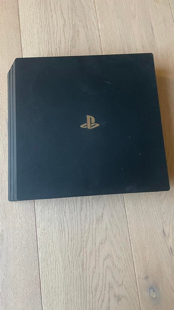 Playstation 4 Pro, Games en Spelcomputers, Ophalen of Verzenden, Zo goed als nieuw, Met 1 controller, Pro