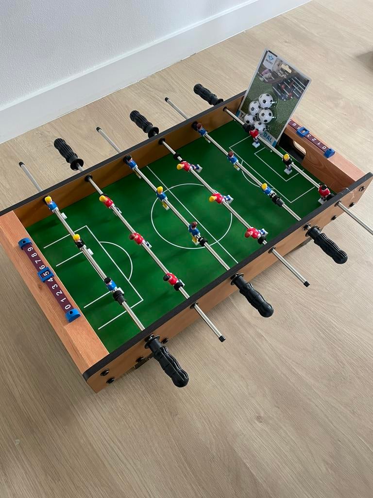 Voetbaltafel, Ophalen, Zo goed als nieuw