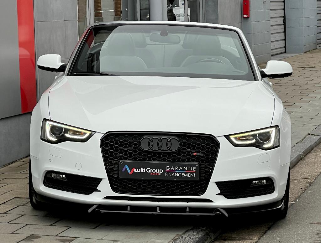 Audi A5 1.8 TFSI *Cabriolet *S-Line* GARANTIE 1 jaar *Full, Auto's, Audi, Zwart, 4 cilinders, Cabriolet, Wit