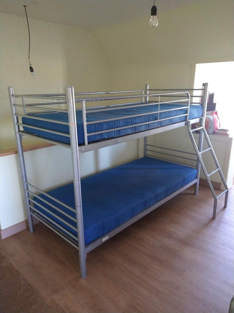 Lit superposé pour 2 personnes en très bon état !, Maison & Meubles, 100 cm, 210 cm, Enlèvement, Utilisé