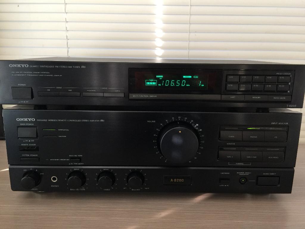 Onkyo hi-fi versterker met tuner, Ophalen, Onkyo