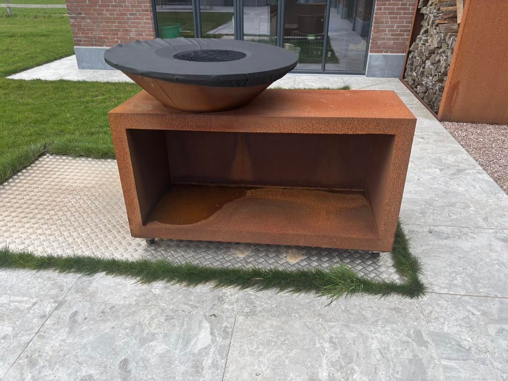 Barbecue en acier Corten, Enlèvement, Comme neuf