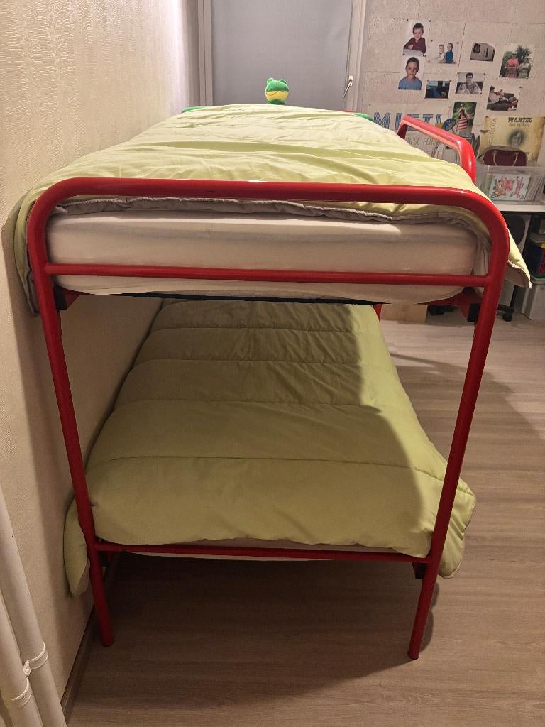 Stapelbed, Ophalen, Zo goed als nieuw, Stapelbed