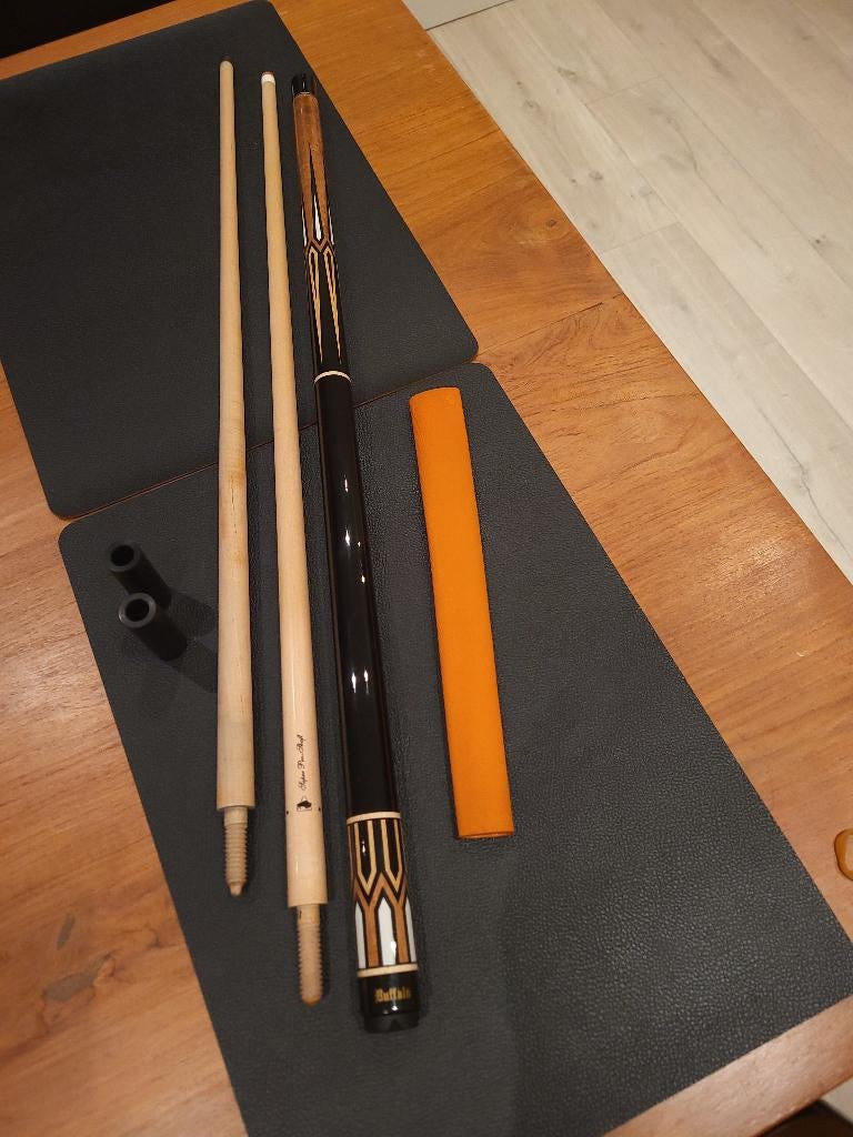 MOOIE BUFFALO KEU, Sport en Fitness, Biljarten en Poolen, Ophalen of Verzenden, Gebruikt, Keu of Ballen