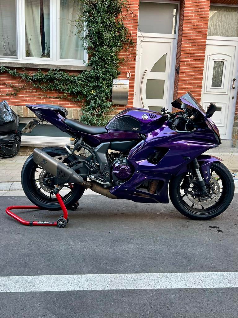 Yamaha R7, Motos, Motos | Yamaha, Particulier, Sport, 12 à 35 kW, 2 cylindres, Permis Moto A2 minimum, ABS, Éclairage LED, Quickshifter