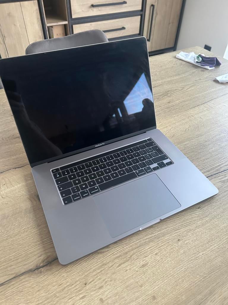 Bricked - Macbook pro 2019 I9 1TB, Computers en Software, Apple Macbooks, Ophalen, 1 TB of meer, Gebruikt, MacBook