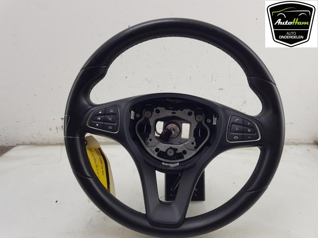 VOLANT DIRECTION C (W205) (|A0004604903|A00046049039E38|), Autos : Pièces & Accessoires, Utilisé, Mercedes-Benz