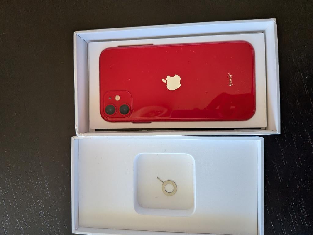 iPhone 11, Télécoms, Téléphonie mobile | Apple iPhone, Rouge, Reconditionné, IPhone 11, Enlèvement