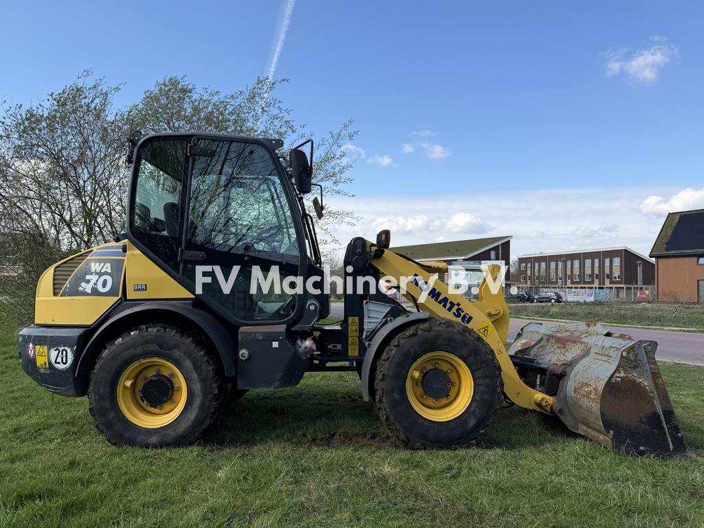 Chargeuse sur pneus Komatsu WA70-7 (2016), Articles professionnels, Enlèvement